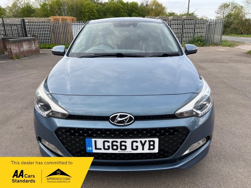 Hyundai I20 Mpi Premium Nav Blue #2