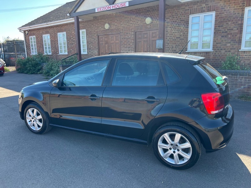 Volkswagen Polo Match Black #4