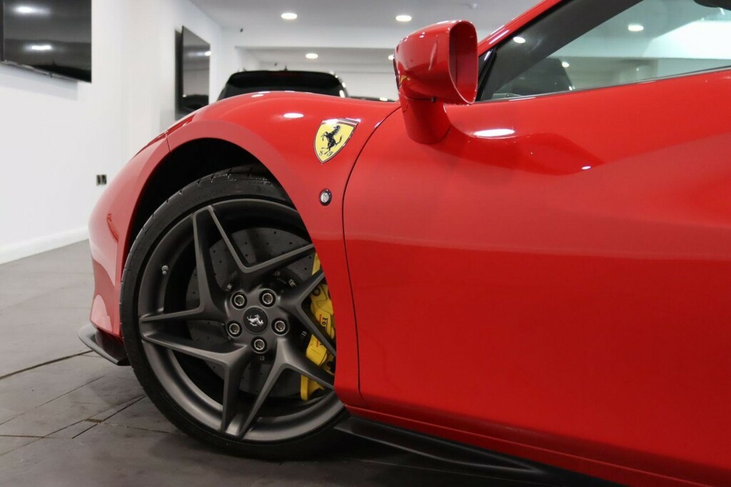 Ferrari F8 Spider 3.9 T V8 Red #4