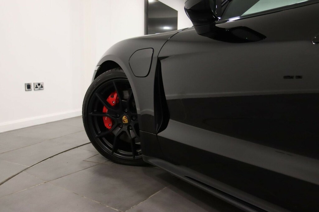 Porsche Taycan Performance Plus 93.4Kwh Gts AK23NJX Black #3