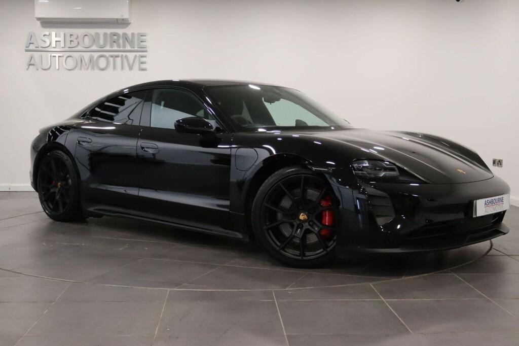 Porsche Taycan Performance Plus 93.4Kwh Gts AK23NJX Black #4