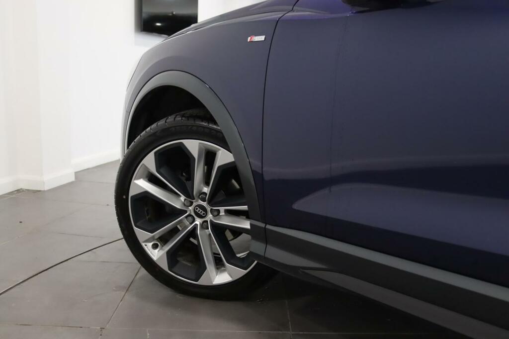 Audi Q3 1.5 Tfsi Cod 35 Black Edition YY22CDZ Blue #4
