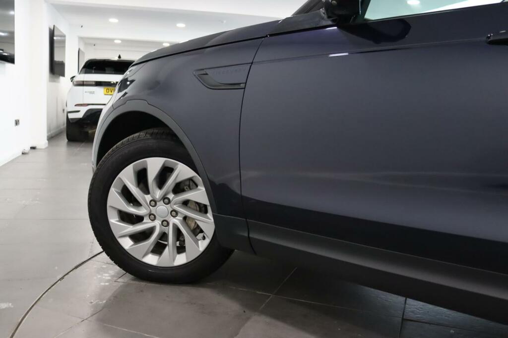 Land Rover Discovery 2.0 P300 S Blue #4