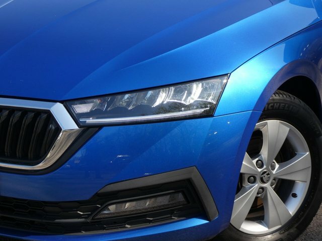 Skoda Octavia 2020 1.0 Tsi Se First Edition 110 Ss Blue #6
