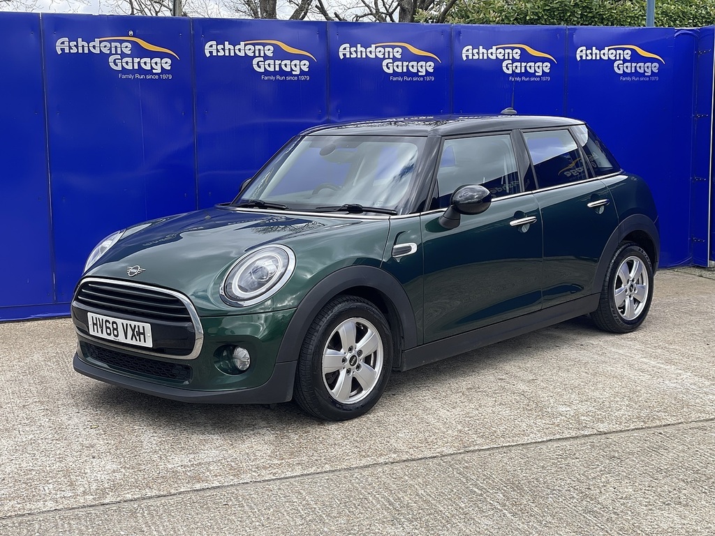 Mini Hatch Cooper Green