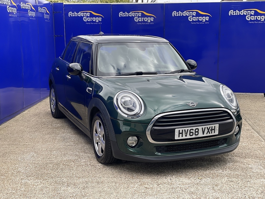 Mini Hatch Cooper Green #3