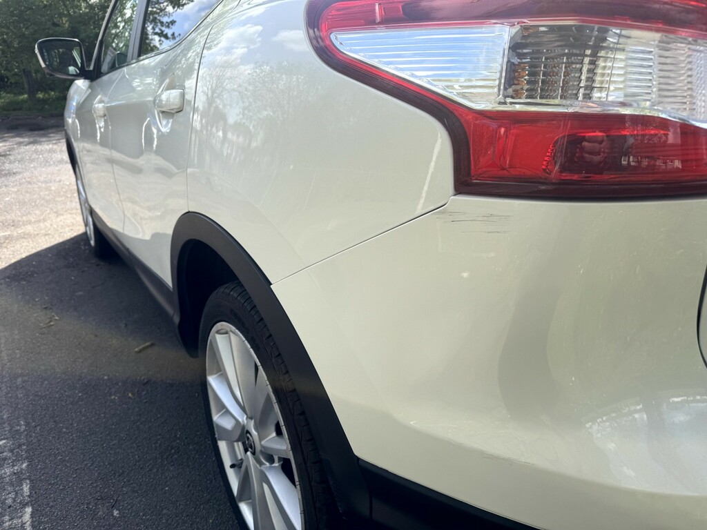 Nissan Qashqai Suv 1.2 Dig-t Tekna 2016 LO16OSN White #5