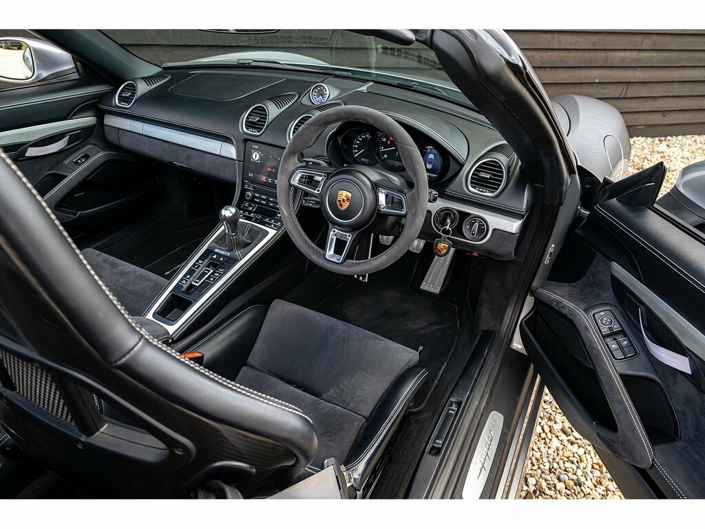 Porsche 718 Spyder 4.0 Spyder Euro 6 Ss White #27