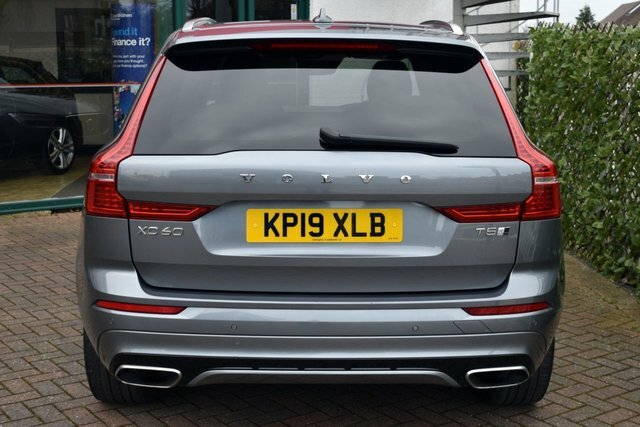 Volvo XC60 2019 2.0 T5 R-design Awd 8-Speed 247 B KP19XLB Grey #5