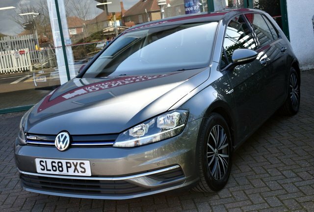 Volkswagen Golf 2018 1.5Tsi Evo Se Nav Dsg 128 Bhp Eu SL68PXS Grey #3