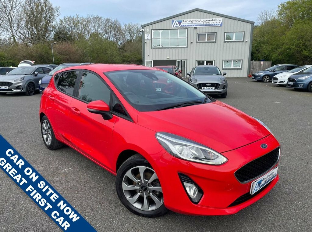 Ford Fiesta 1L Trend WP69YMF Red