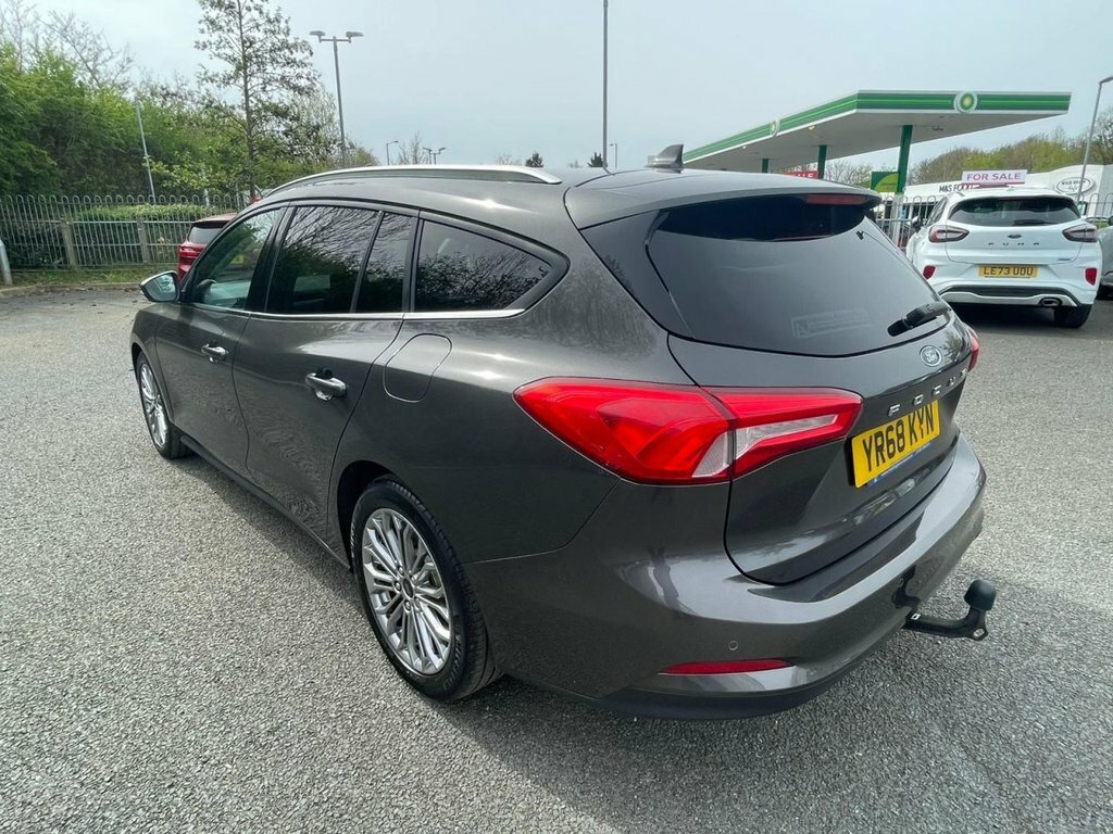 Ford Focus 1L Titanium X Grey #5