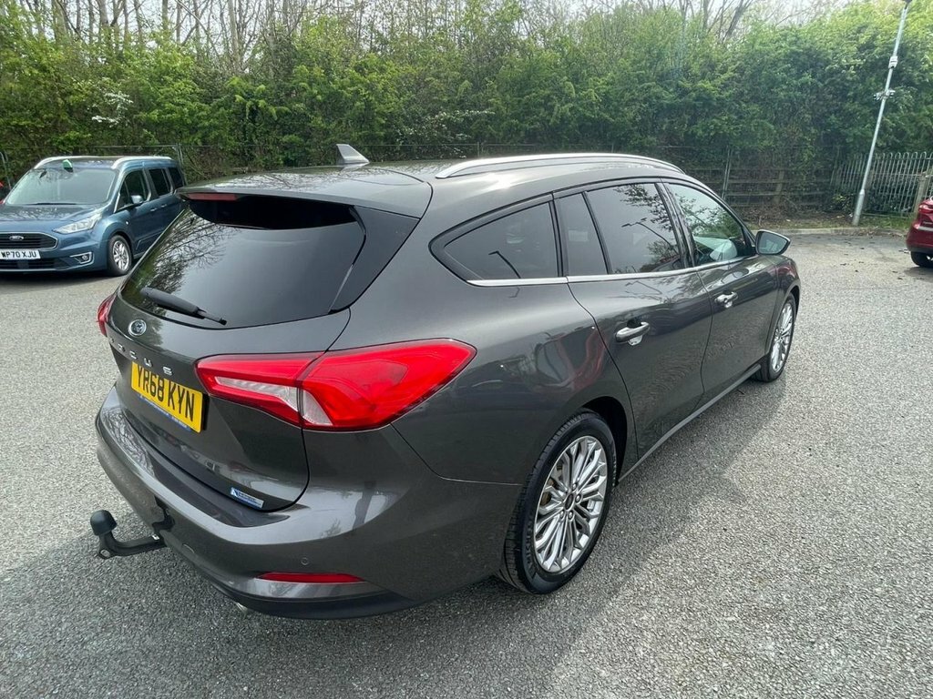 Ford Focus 1L Titanium X Grey #3