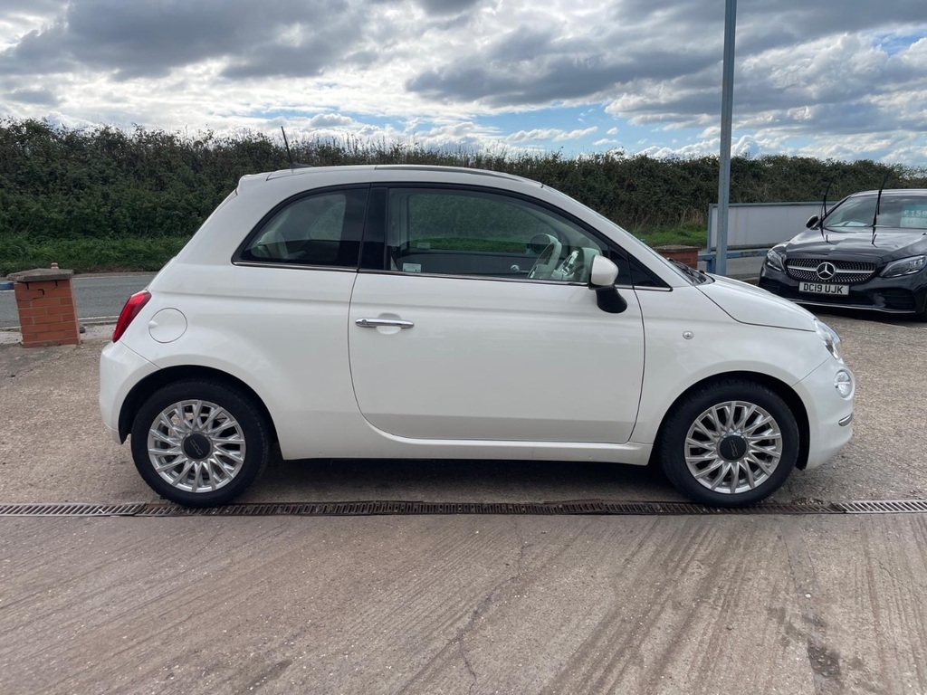 Fiat 500 1.2 Lounge Lowest Tax Group, Low Insurance Gro PJ17UGP White #3