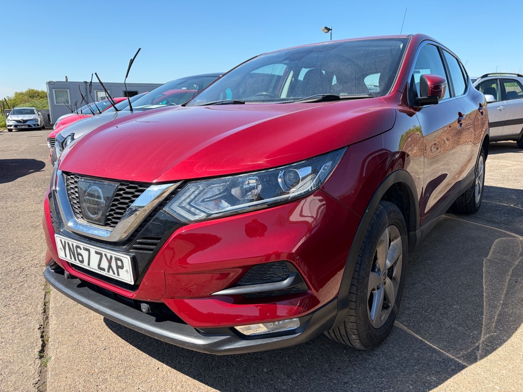 Nissan Qashqai 1.2 Dig-t Acenta Red