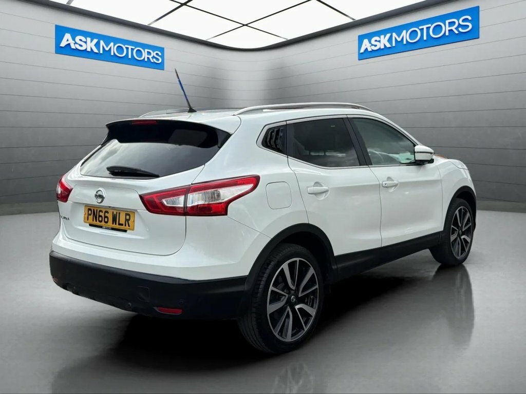 Nissan Qashqai 1.5L Tekna PN66WLR White #4