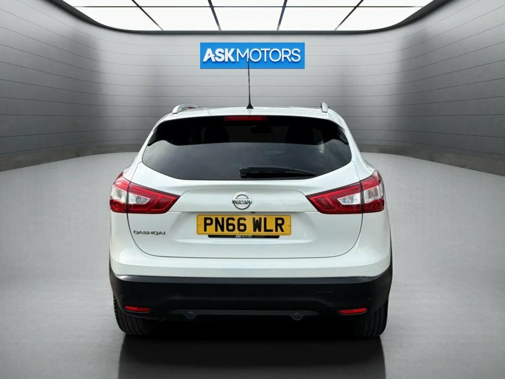 Nissan Qashqai 1.5L Tekna PN66WLR White #6