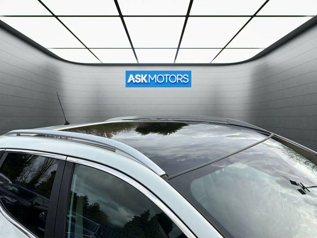 Nissan Qashqai 1.5L Tekna PN66WLR White #2