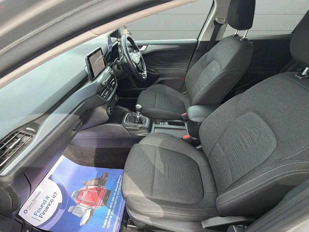 Ford Focus 1L Active MT20NVV Silver #5