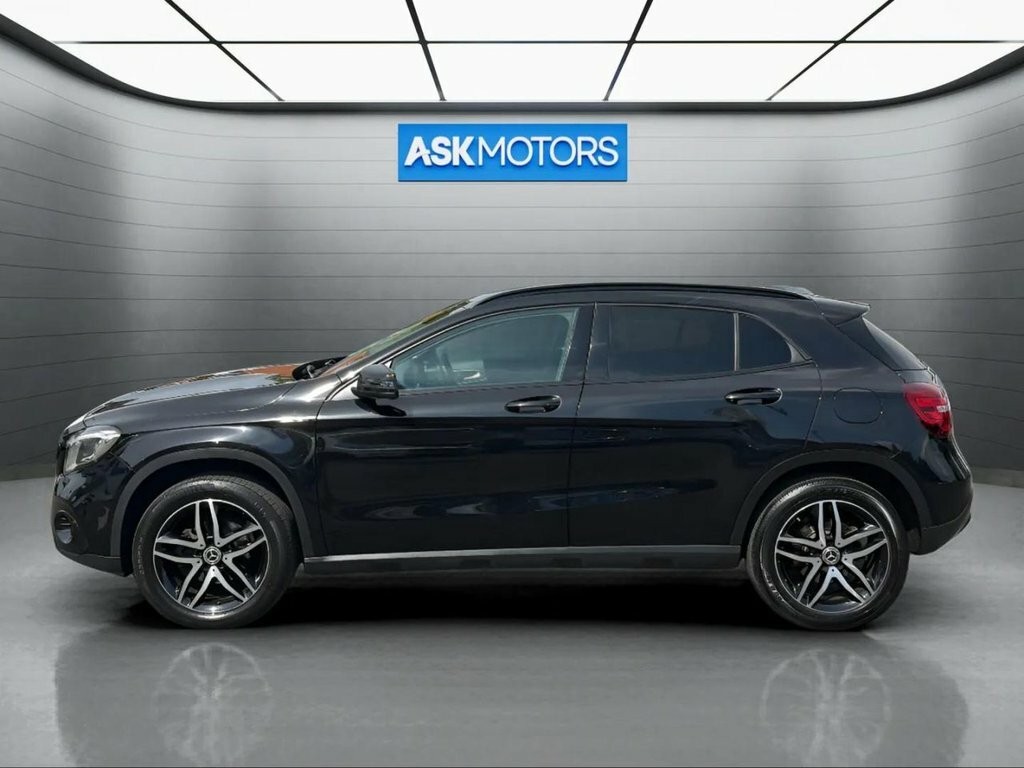 Mercedes-Benz GLA Class 1.6L Urban Edition MX69YXL Black #2