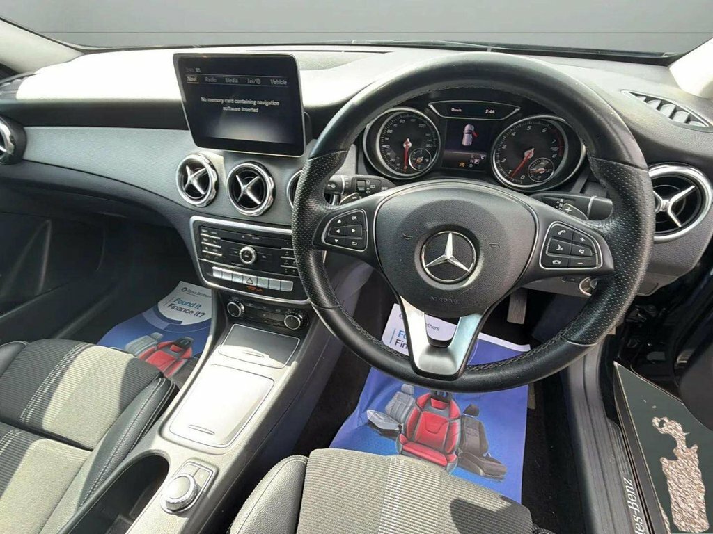 Mercedes-Benz GLA Class 1.6L Urban Edition MX69YXL Black #3