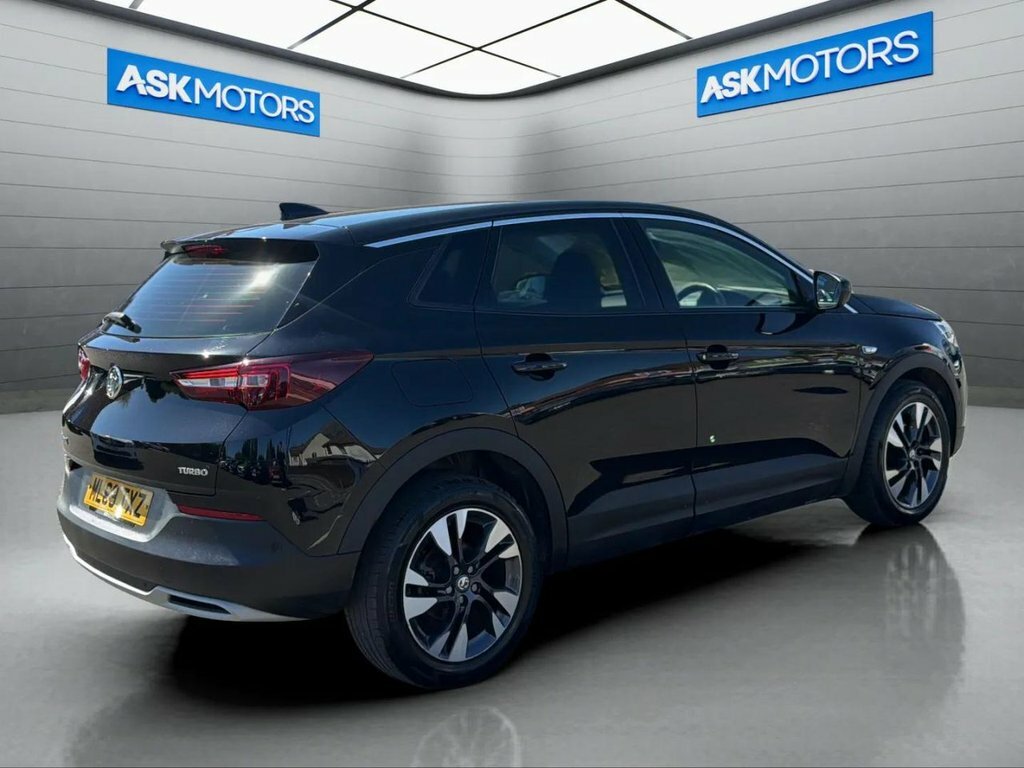 Vauxhall Grandland X 1.2L Sport Nav ML69TXZ Black #2