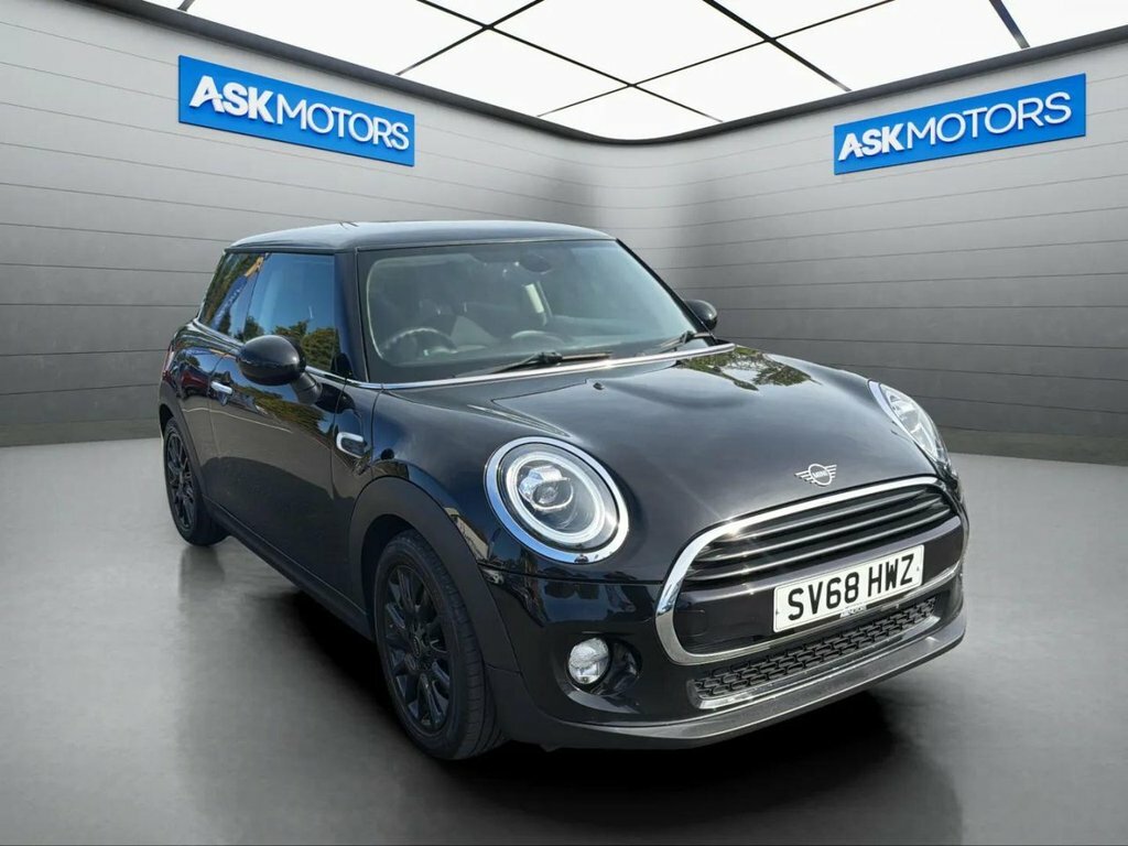 Mini Hatch 1.5L Cooper Classic SV68HWZ Black #3