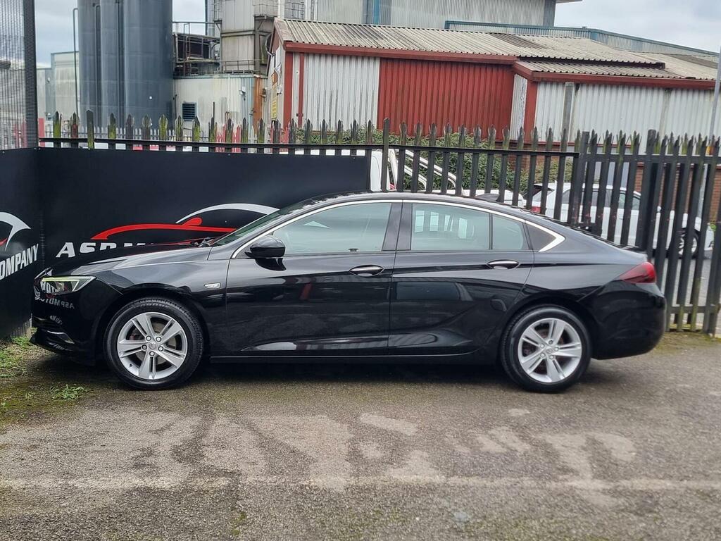 Vauxhall Insignia 1.6 Turbo D Ecotec Blueinjection Tech Line Nav Gra LF67RKY Black #4