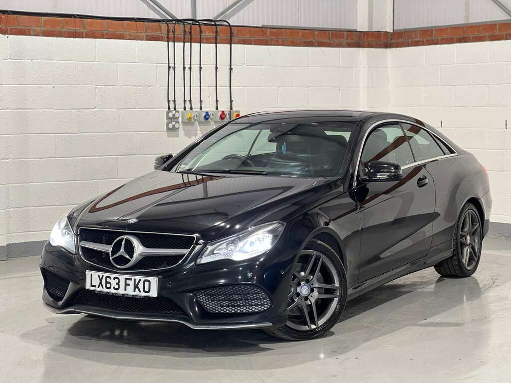 Mercedes-Benz E Class 2.1 E220 Amg Sport Cdi LX63FKO Black #2