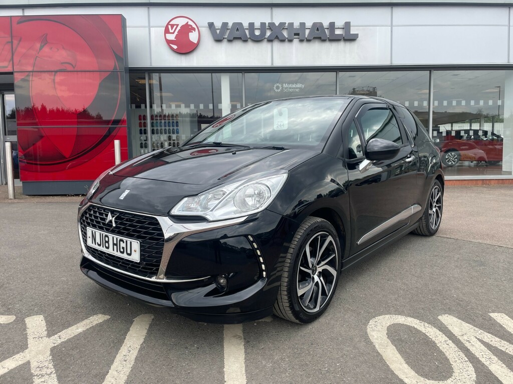 DS DS 3 Connected Chic 1.2 Puretech 110Ps Eat6 Black