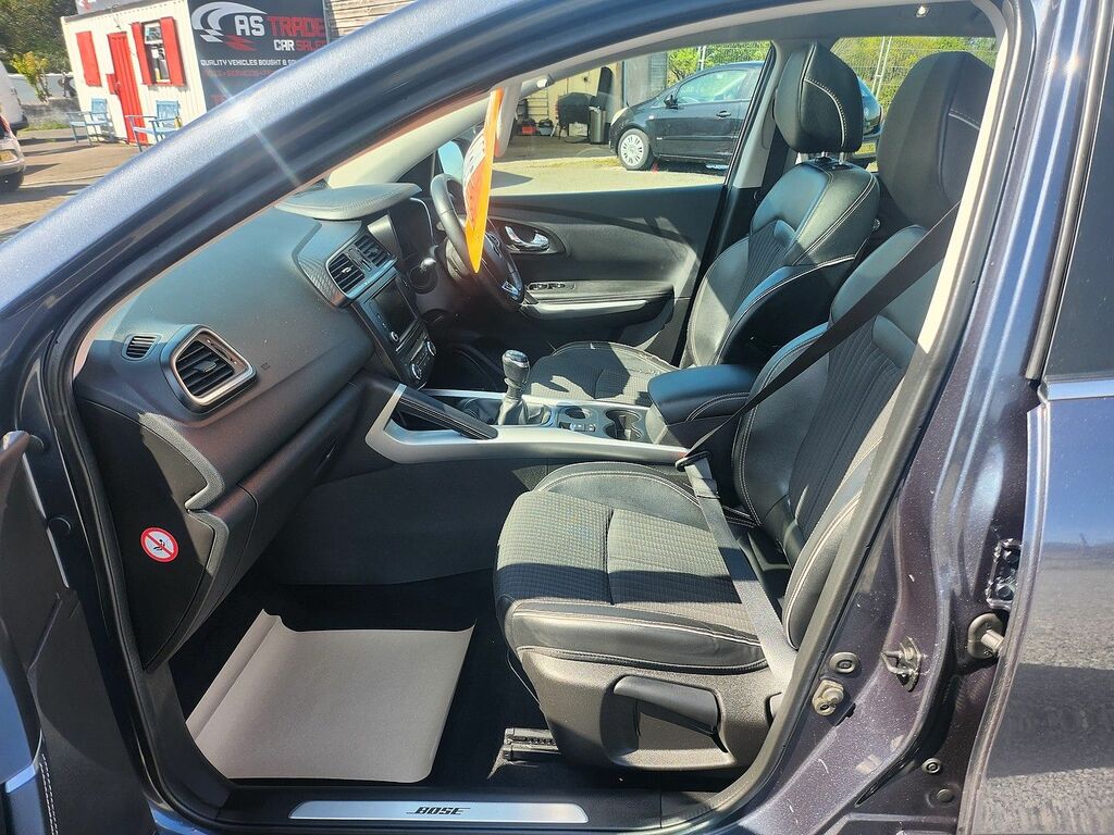 Renault Kadjar Signature Nav Dci 110 HV18PDX Grey #6