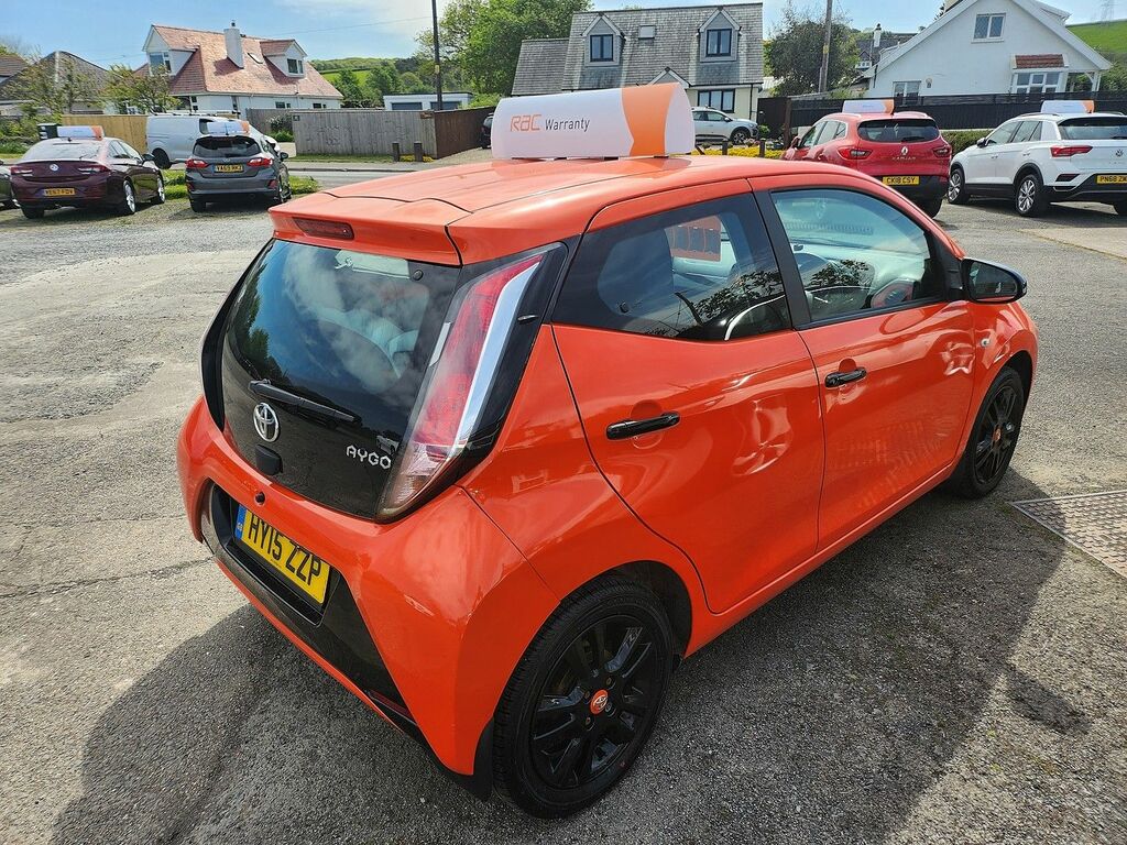 Toyota Aygo 1.0 Vvt-i X-cite HY15ZZP Orange #4