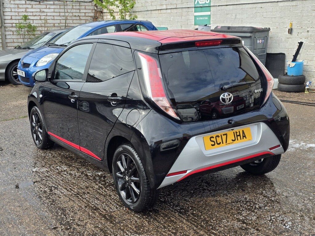 Toyota Aygo Hatchback 1.0 Vvt-i X-press 201717 SC17JHA Black #5