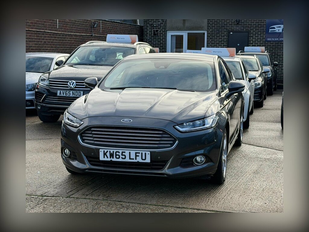 Ford Mondeo 2.0 Tdci Titanium Powershift Euro 6 Ss Grey #4