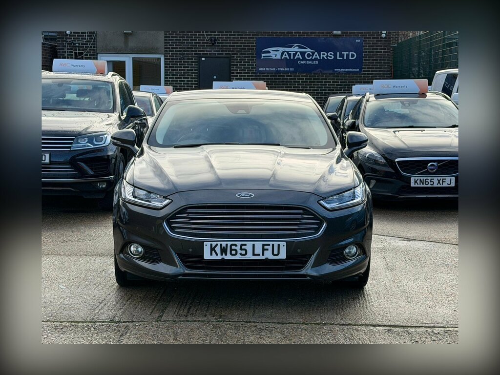 Ford Mondeo 2.0 Tdci Titanium Powershift Euro 6 Ss Grey #3