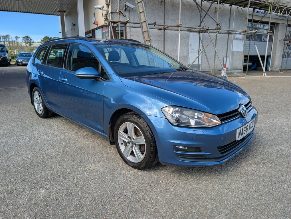 Volkswagen Golf 2.0 Tdi Bluemotion Tech Match Edition WA66WCU Blue #3