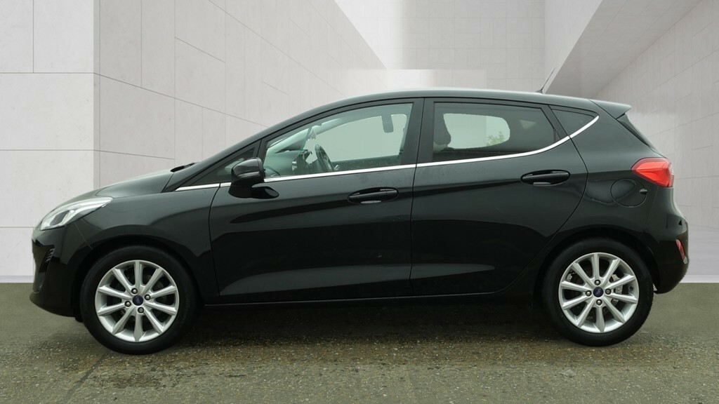 Ford Fiesta 1.0 T Ecoboost Titanium GH18FXJ Black #5