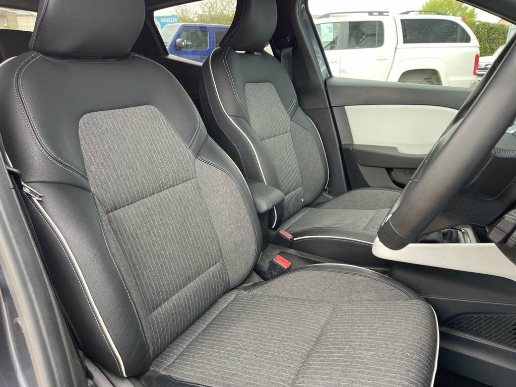 Renault Clio 1L Techno CF72KYX Grey #5