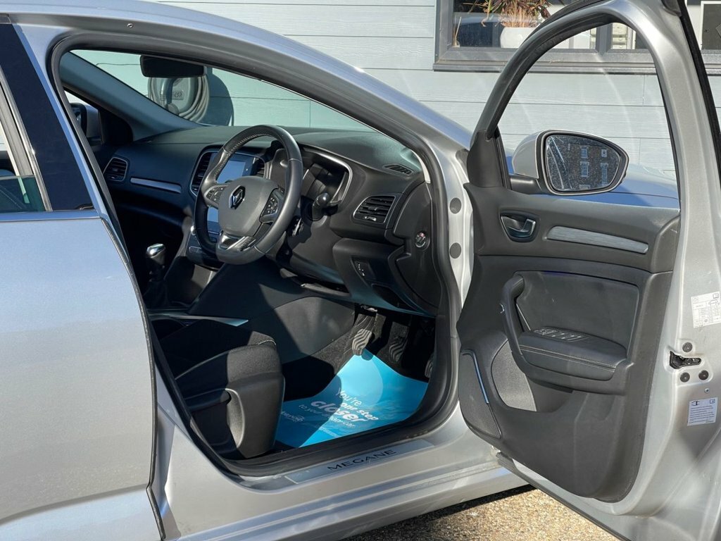 Renault Megane 1.5L Dynamique S Nav ET66FSU Silver #3