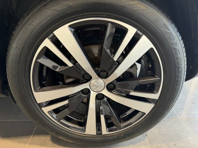 Peugeot 3008 Bluehdi Gt Line Suv KJ69GHG Red #5