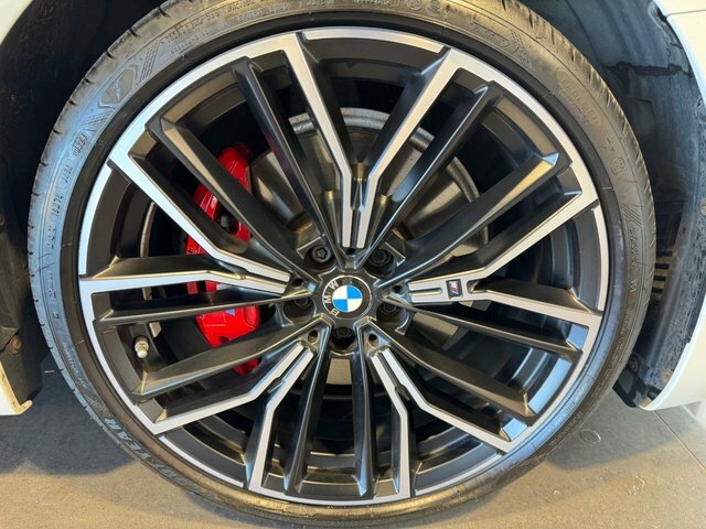BMW 5 Series 520D Mht M Sport YA23KRK White #5