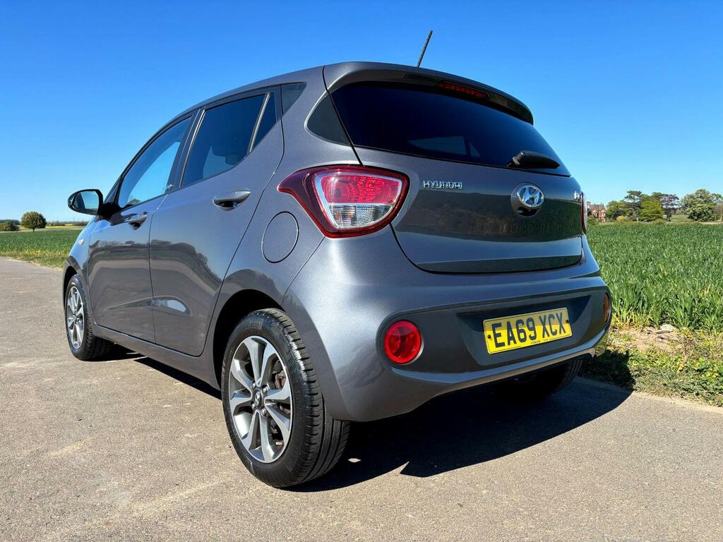 Hyundai I10 Hatchback 1.0 Play Euro 6 201969 EA69XCX Grey #4