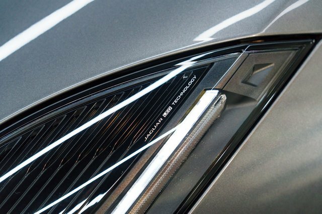 Jaguar F-Type F-type 5.0 V8 Svr Grey #5