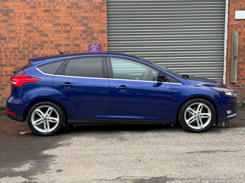 Ford Focus 1.5 Tdci Titanium Euro 6 Ss YC65BGU Blue #5