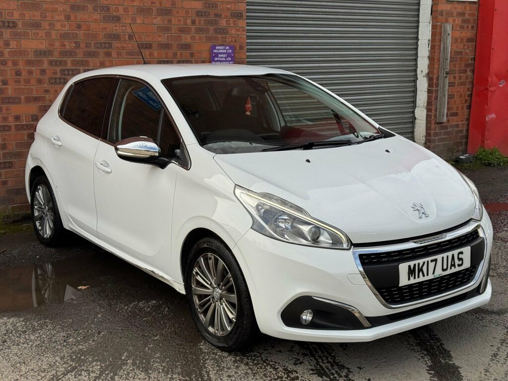 Peugeot 208 1.2 Puretech Allure Euro 6 MK17UAS White #4