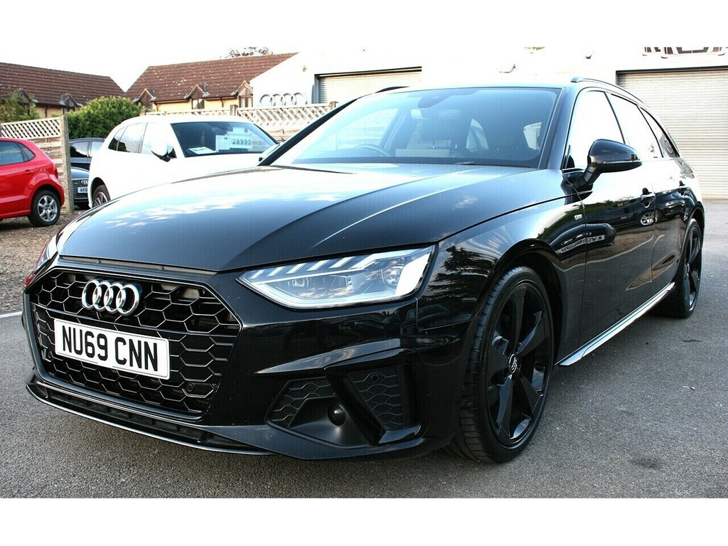 Audi A4 Avant 2.0 Tfsi Avant 40 Black Edition U917 Ulez Black