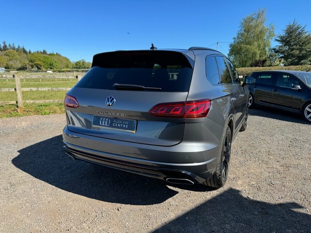 Volkswagen Touareg Tdi V6 Black Edition AY23FSC Grey #4