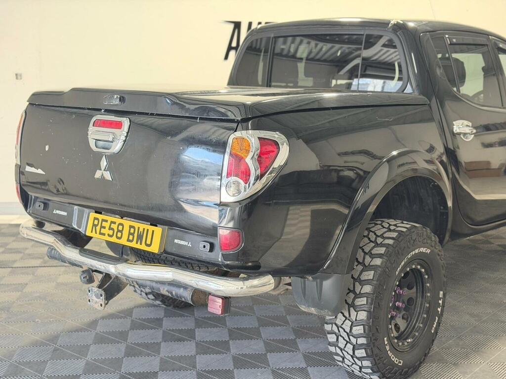 Mitsubishi L200 Pickup Silver #14