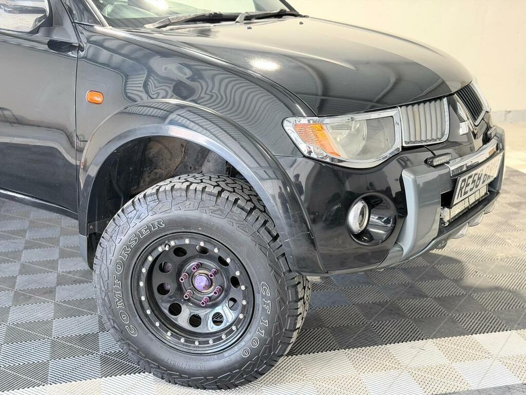 Mitsubishi L200 Pickup Silver #15