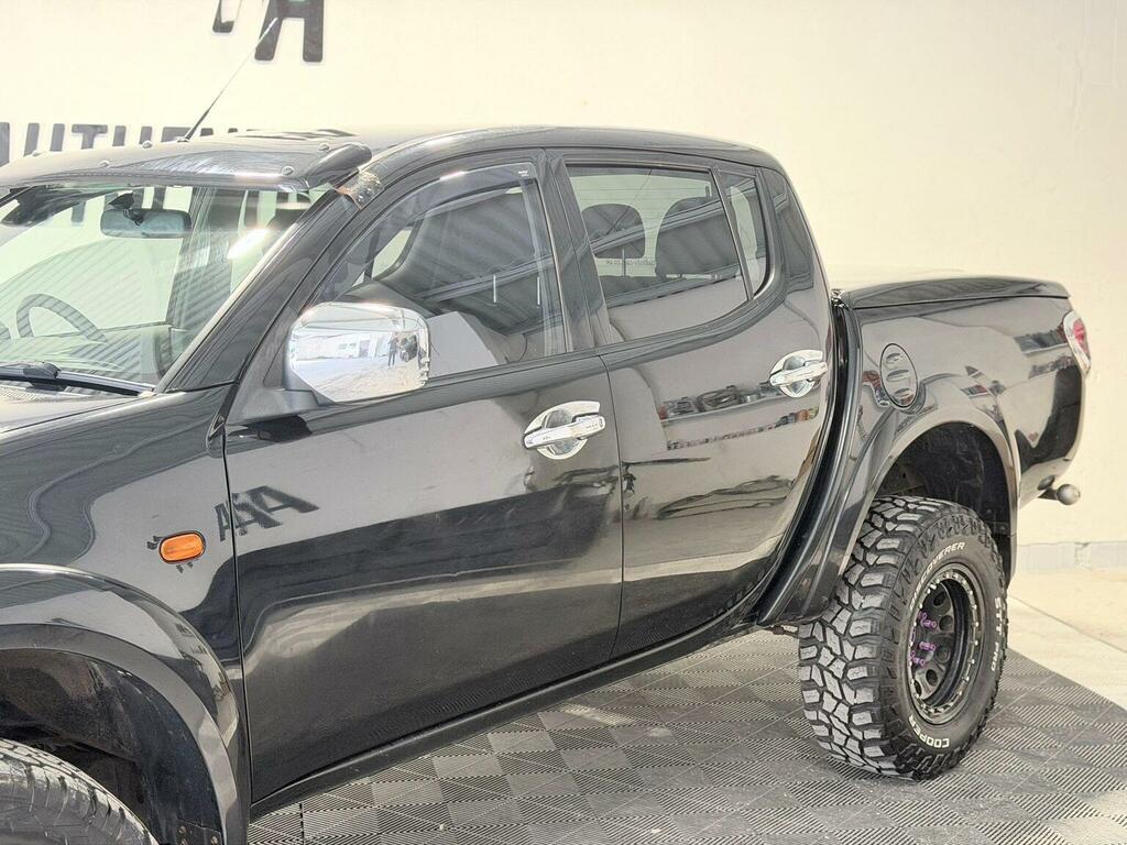 Mitsubishi L200 Pickup Silver #8